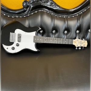 VOX SDC-1 Mini BK Black Short Scale Mini Electric Guitar TESTED